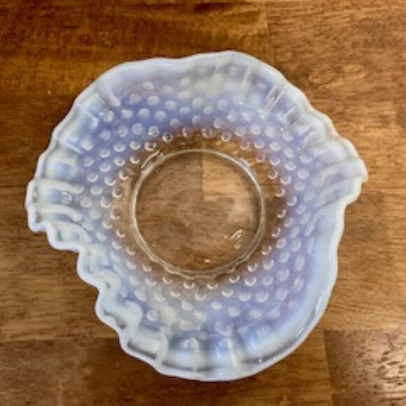 Vintage Fenton White Opalescent Hobnail Ruffled Bowl Midcentury Milk Glass Candy - Picture 3 of 5
